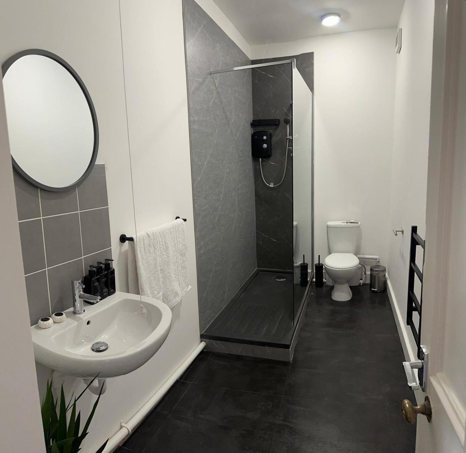 Cozy Flat By Birmingham Canals & City Centre Экстерьер фото